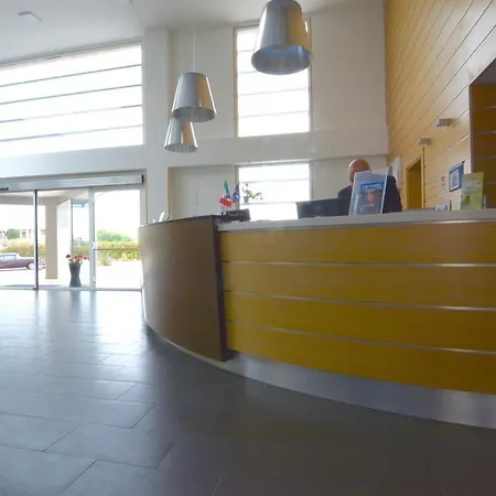 Express By Siracusa North 3*