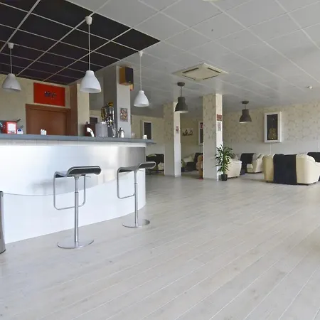 Hotel Express By Siracusa North 3*
