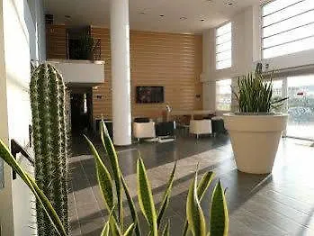 Express By Siracusa North Hotel 3*
