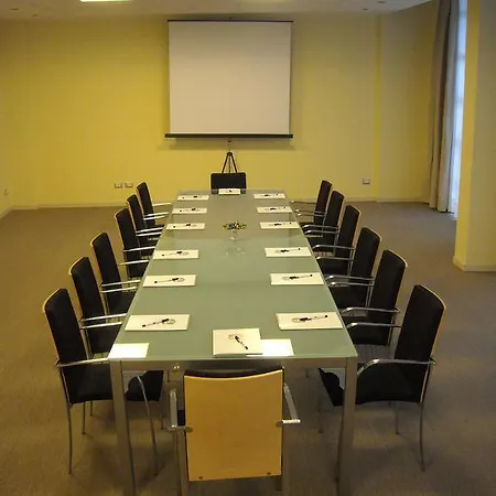 Express By Siracusa North