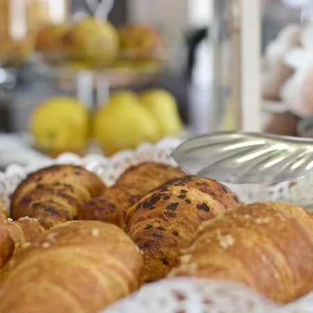 Express By Siracusa North 4*