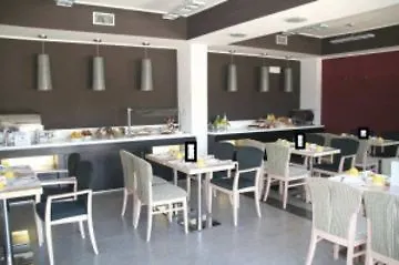 Express By Siracusa North 4*